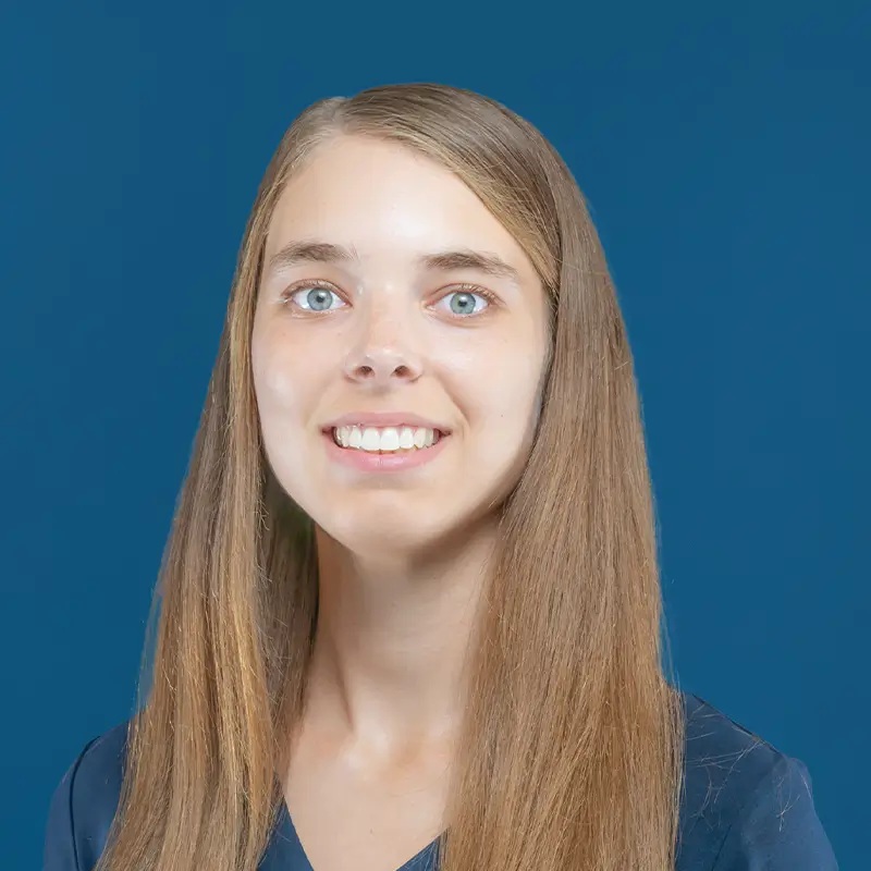 Headshot of Alison Tollas